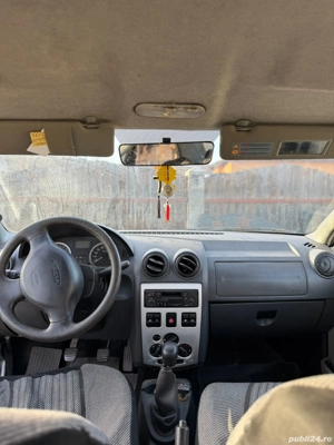 Dezmembrez autoturism Dacia Logan Laureate 1.5 DCI 2006 - imagine 4