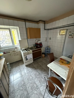 Particular vand Apartament 4 camere calea rahovei - imagine 4
