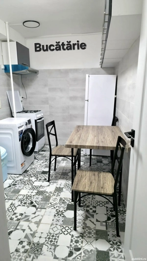 Inchiriez apartament 2 camere decomandat  - imagine 10