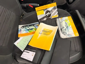 Opel Corsa 1.4 16V Energy - imagine 9