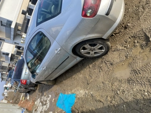 Vând schimb Peugeot 407  - imagine 5