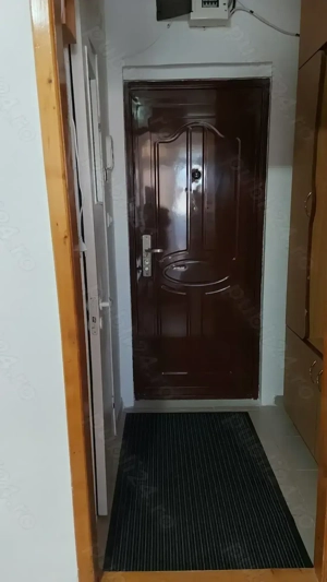 Inchiriez garsoniera