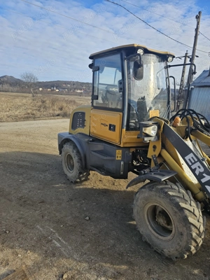 Încărcător frontal Everum R12 - imagine 4