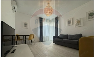 Apartament cu 2 camere de închiriat în zona Central