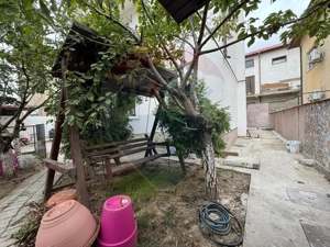 Casa de vanzare in Eforie Nord teren proprietate 300 mp - imagine 9