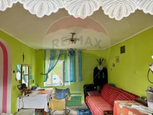 Casă / Vilă cu 2 camere de vânzare - imagine 8