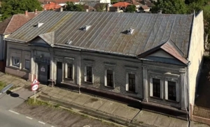 Proprietate cu valoare istorică de vânzare - excelent de investiție.