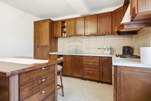 Casă/Vilă de Vânzare cu 5 camere,  Teren 757mp - Iasi - Hlincea - imagine 6