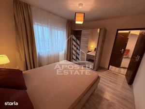 Apartament cu 3 Camere, Renovat recent, Centrala proprie, Lift - imagine 4