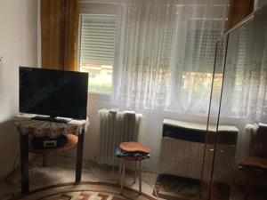 Etaj 1 proprietar .2  camere resita  - imagine 8