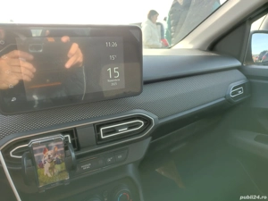 Dacia Logan 3 facelift 2023 - imagine 2