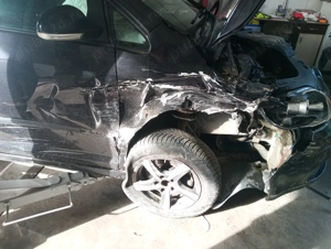 Se dezmembrează golf 5 plus2006 1.9 tdi   - imagine 3