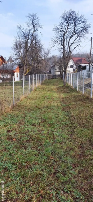 Vând teren intravilan - imagine 3