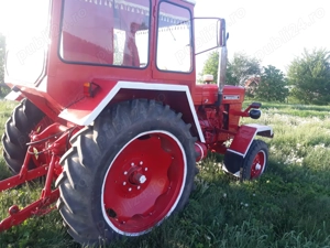 Vand tractor u650 - imagine 3