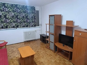 Cantemir, linga Shaorma Dristor, renovat recent