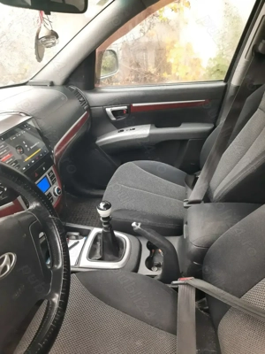 Vând Hyundai Santa Fe  - imagine 3