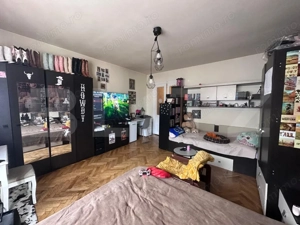 Casa de vanzare in Cartierul Schei, zona Piata Unirii - imagine 4