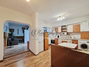 Apartament la casa cu curte, zona Piata Abator - imagine 8