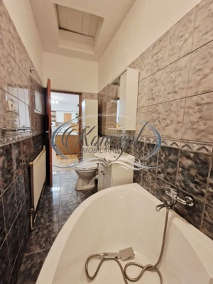 Apartament la casa cu curte, zona Piata Abator - imagine 10