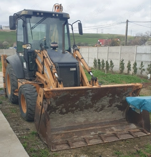 Vând Buldoexcavator Case 580 SR - imagine 2