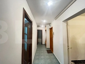 Vanzare apartament de 3 camere, etaj 3, decomandat zona Primaverii - imagine 2