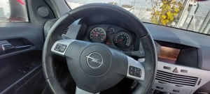 OPEL Astra H, an de fabricație 2010, Hatchback, 151.00 km - imagine 3