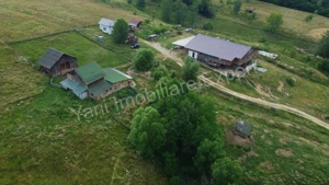  Fermă de animale + teren de vânzare în comuna Bughea de Jos, județ Argeș. - imagine 16