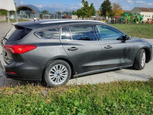 Ford Focus 1.5 EcoBlue Titanium - imagine 10