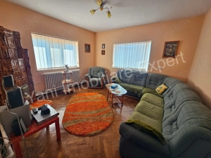 Casă + 6100 mp teren de vânzare în comuna Cepari, sat Urluiești, județ Argeș. - imagine 12