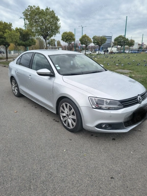 Volkswagen Jetta 2011