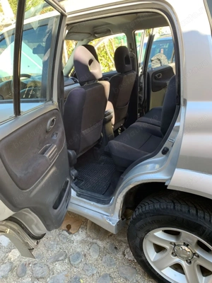 vand suzuki grand vitara 4X4 - imagine 2