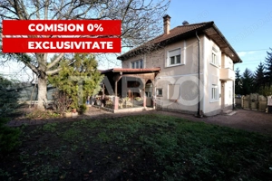 Casa individuala de vanzare cu 5 camere 2 balcoane zona Centrala 