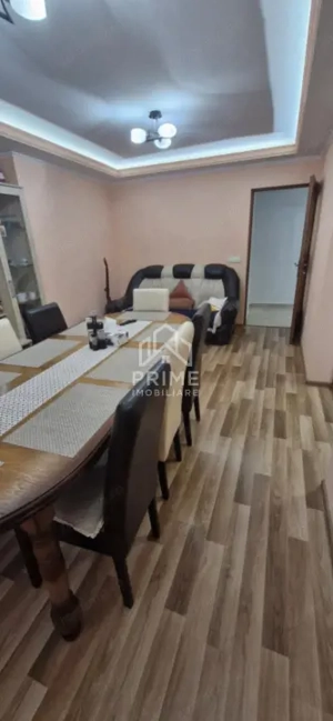 Apartament 4 camere| 79 mp| etaj 2| zona Ampoi 3