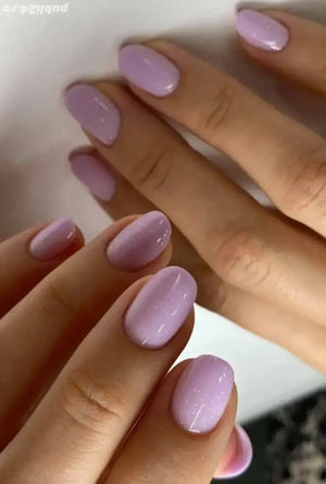 Te aștept la Salon Evoque pentru o manichiură impecabilă și momente de răsfăț!