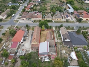 Casă cu hală și anexe Potențial pentru locuință și afacere Biled - imagine 2