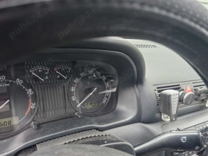 Vând Skoda Octavian, Motor 1.6 benzină, 16 valve, An fabricație 2002 - imagine 6