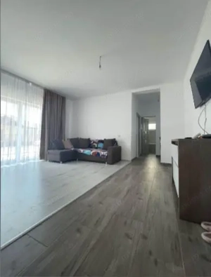 Apartament 2 Camere Centrală Proprie Terasă 8 MP Zona Giroc