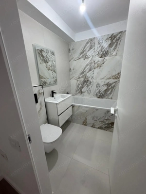 2 CAMERE // BUCEGI 12 // CENTRAL // APARTAMENT DE LUX - imagine 10