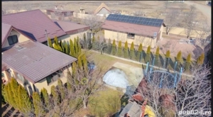 Vând casă din 2009 plus clădiri anexe (590mp) complet mobilată și utilată  - imagine 2