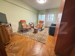 Apartament  de inchiriat, cu 2 camere, 50 mp, central