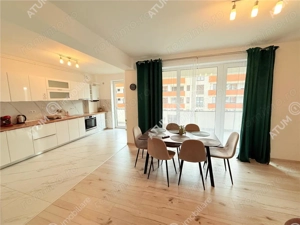 Apartament premium 3 camere balcon loc parcare zona Balanta Sibiu