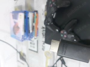 Vând PlayStation 4!