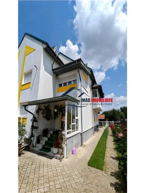 Vila Impresionanta cu peisaj de poveste   Teren 12.000 mp - Candesti, Dambovita