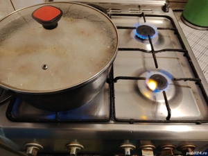 Aragaz 4 ochiuri si cuptor Beko - imagine 2