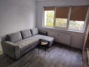Închiriez apartament cu doua camere 