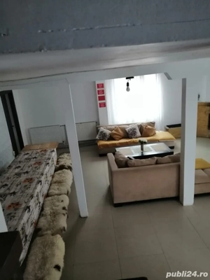 Cabana Floresti 1km de ANL - imagine 4