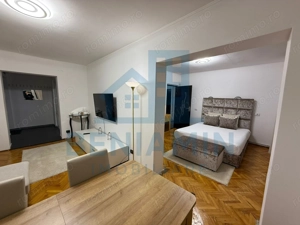 Apartament luminos cu 3 camere, mobilat, în zona Rovine/Piața Gării
