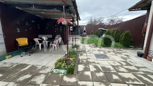 Apartament 4 camere cu curte si pivnita la casa zona Lazaret Sibiu