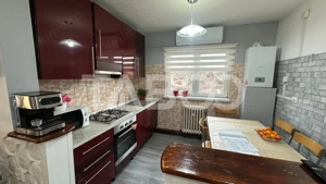 Apartament cu curte si pivnita la casa 4 camere zona Lazaret Sibiu - imagine 4