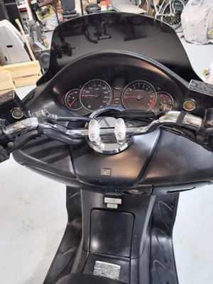 Honda Forza 250 - imagine 2